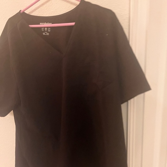 Cherokee Black V-Neck Scrub Top - Picture 7 of 9